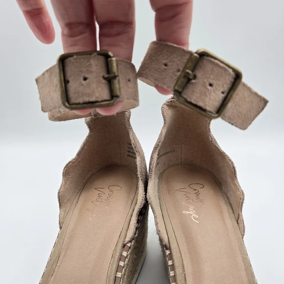 Crown Vintage Daffodil Brown Suede Espadrille Wedge Sandals Size 7.5 - Picture 7 of 16